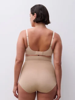 Chantelle Basic Shaping Corrigerende Hoge Taille Slip -