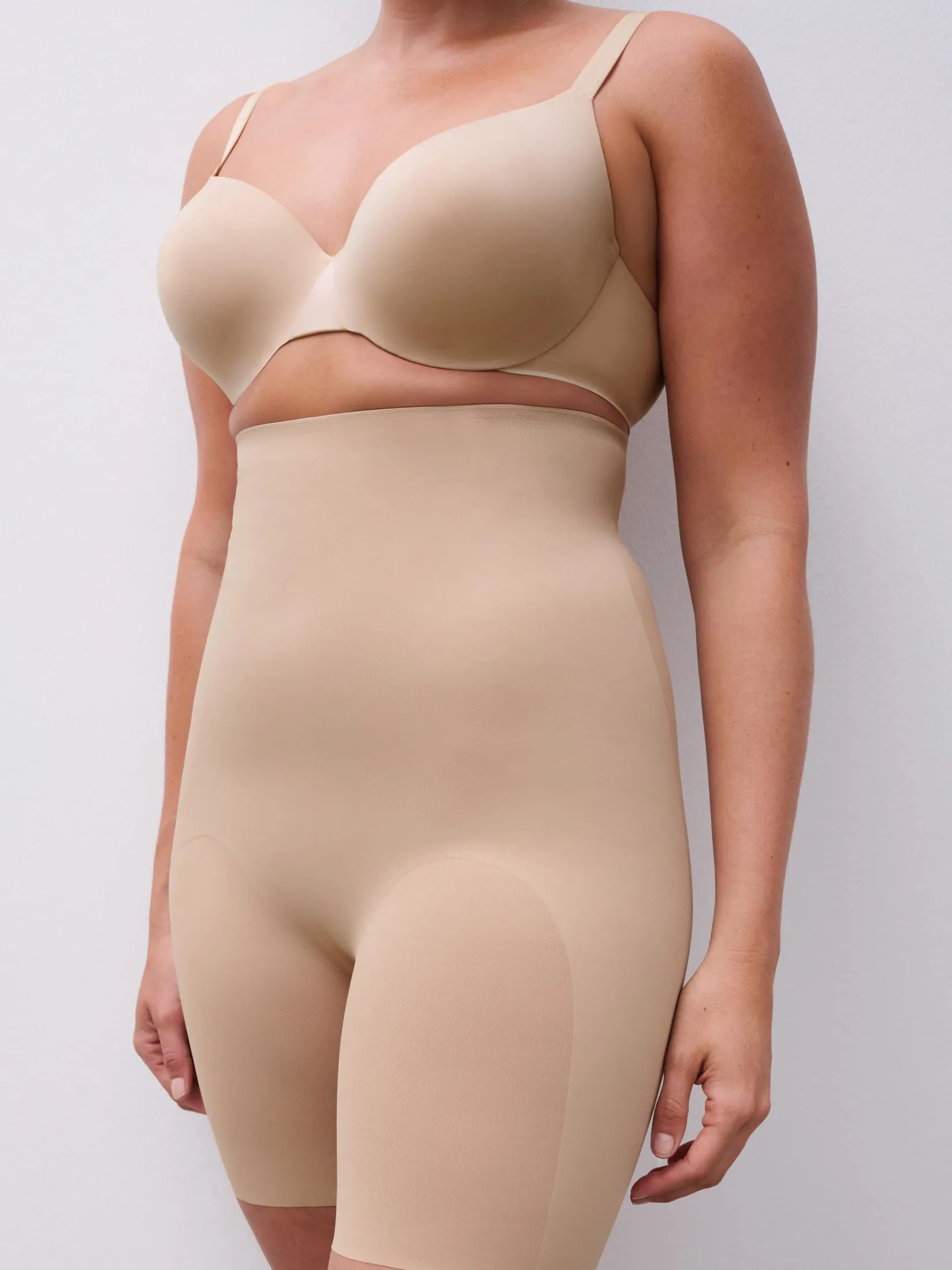 Chantelle Basic Shaping Corrigerende Hoge Taille Slip Met Pijpjes -