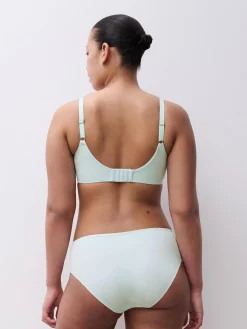 Chantelle EasyFeel Emma Slip -