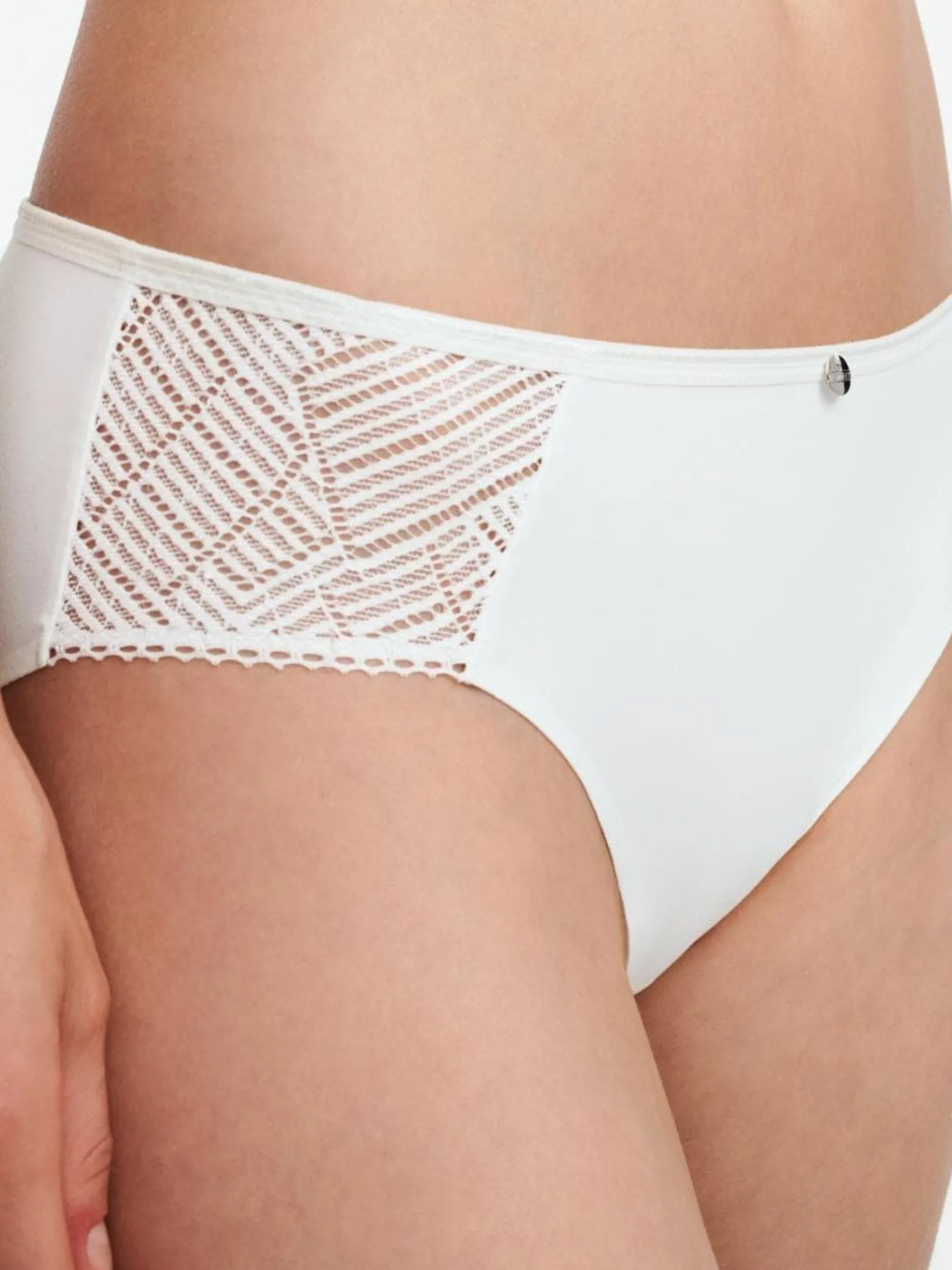 Chantelle EasyFeel Emma Slip -