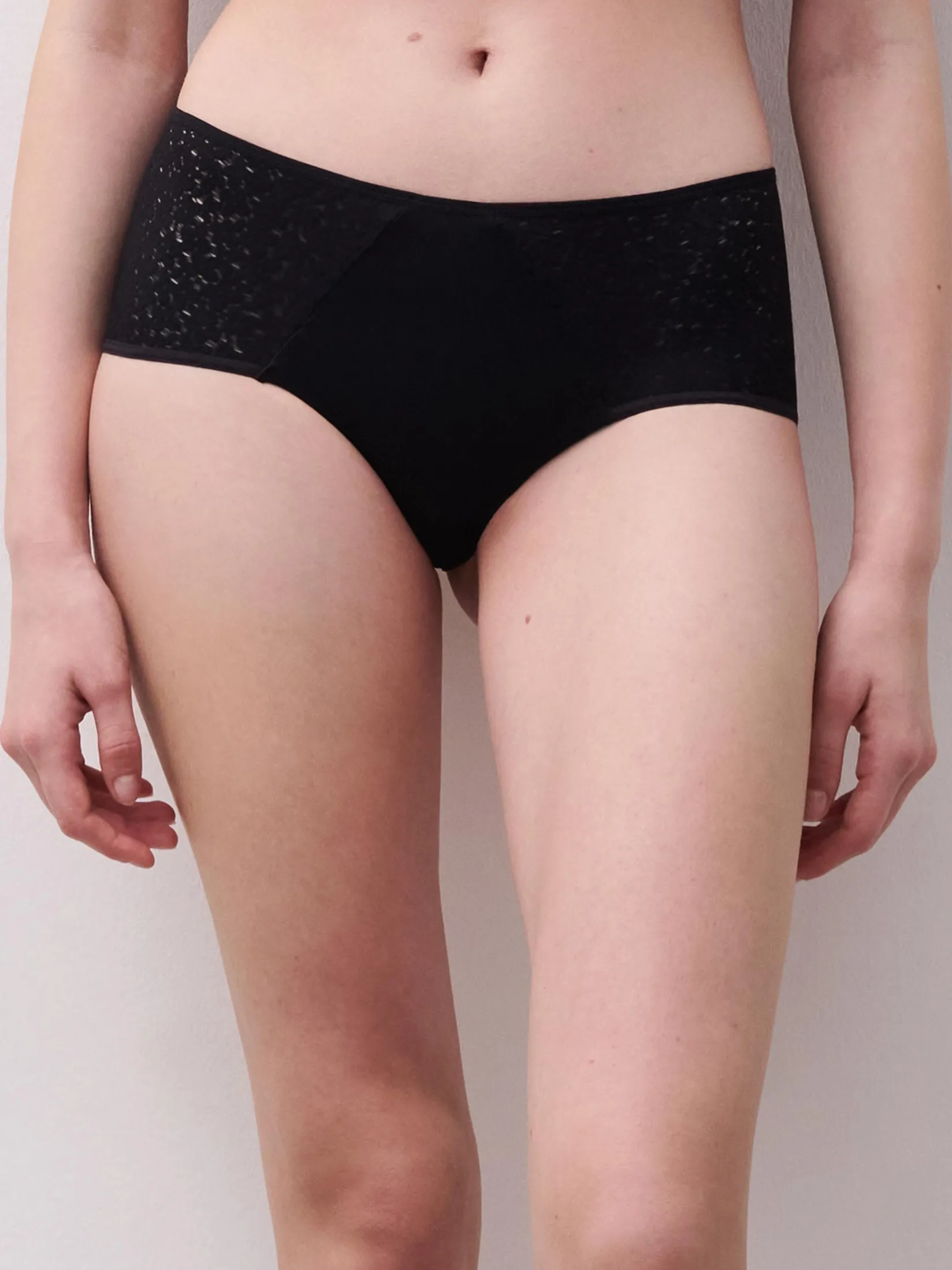 Chantelle EasyFeel Norah Shorty -