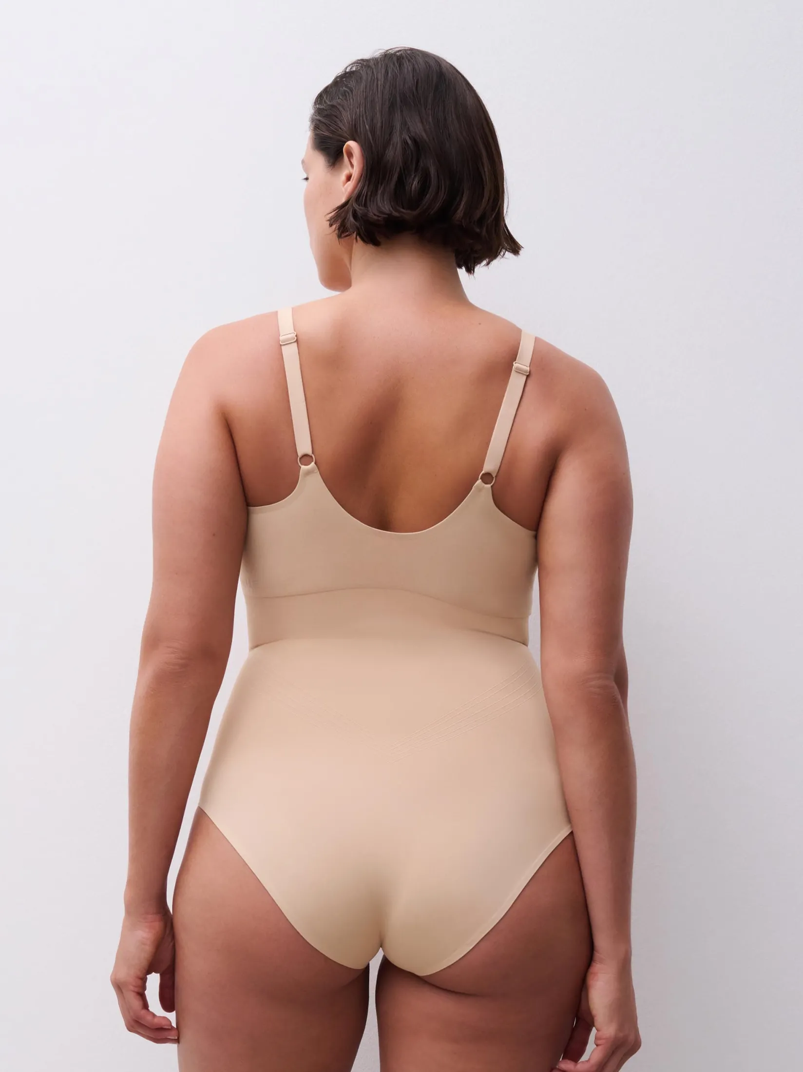 CHANTELLE LAB SMOOTH COMFORT CO SHAPEWEAR BODY -