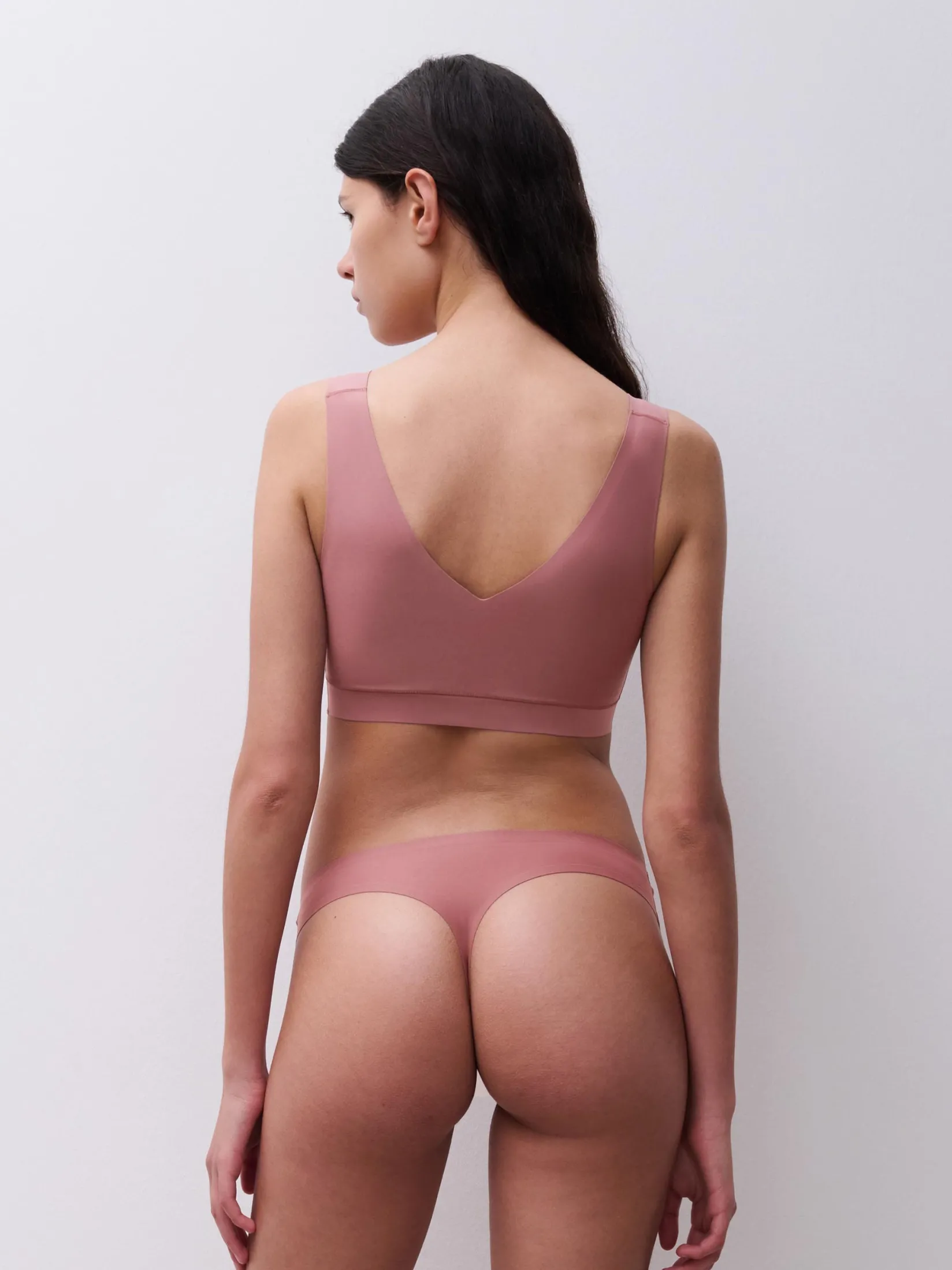 Chantelle Softstretch Softstretch V-neck Top -