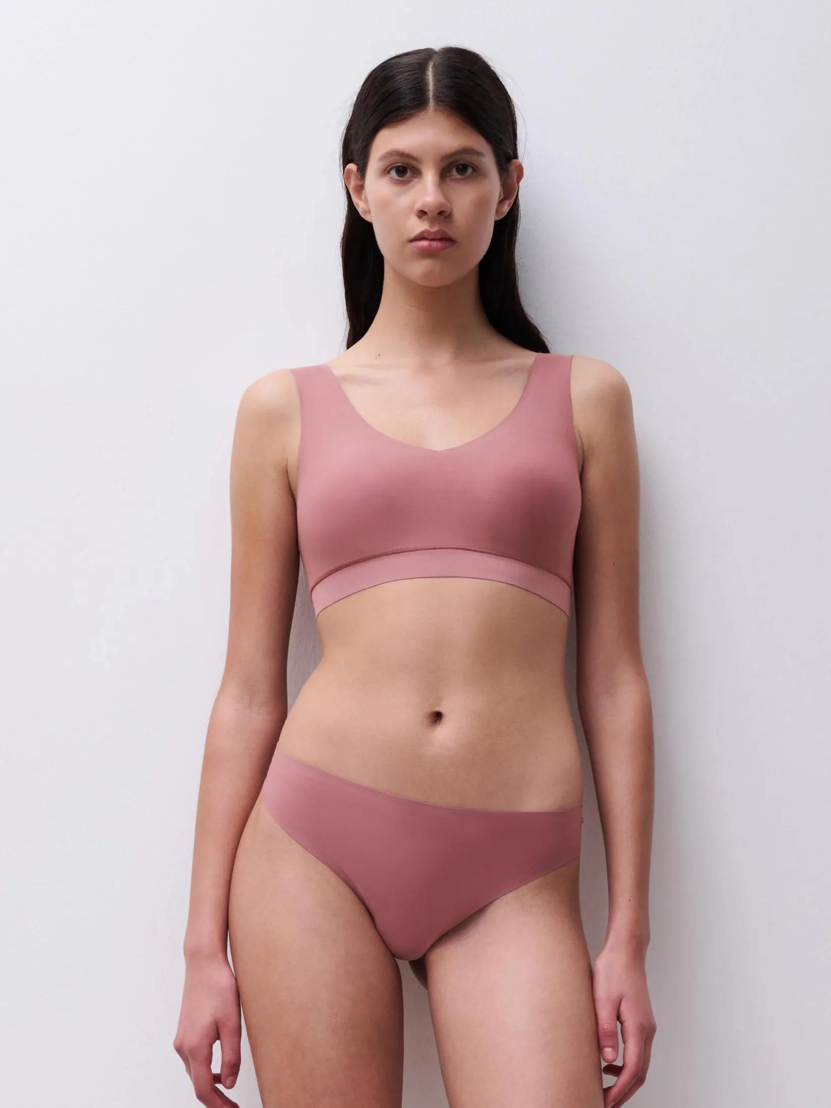 Chantelle Softstretch Softstretch V-neck Top -