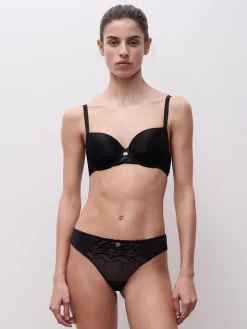 Chantelle Vibe String -