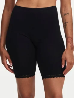 Femilet Basic Lace Long Short -