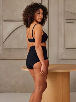 Livera BOLD CONFIDENCE Hoge taille slip -